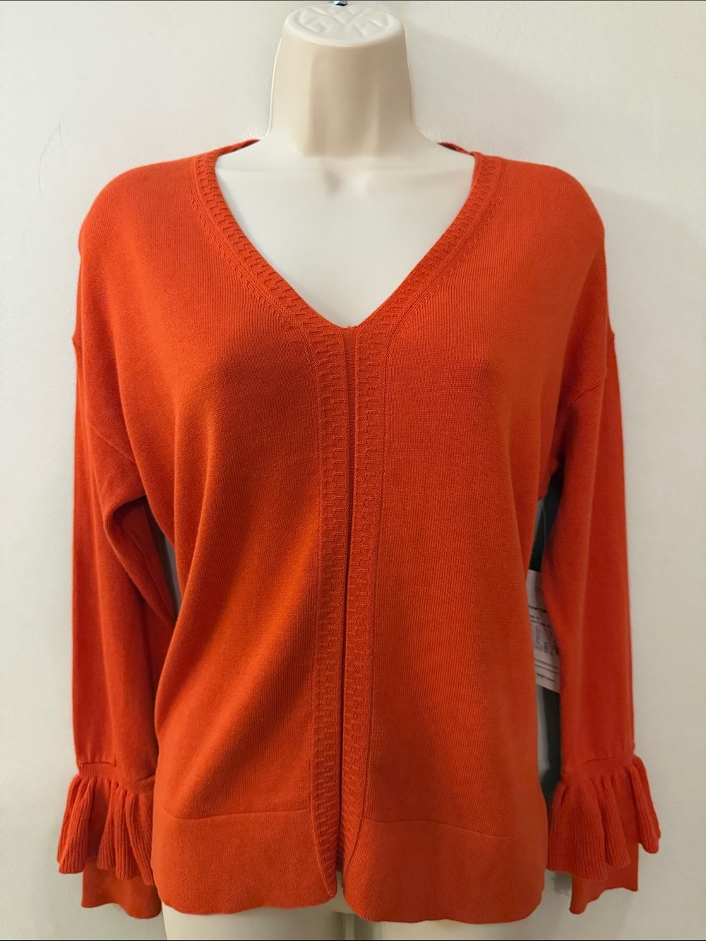 Ost Women’s Classic V-Neck Sweater in Autumn Orange with Ruffle Cuffs Size Small